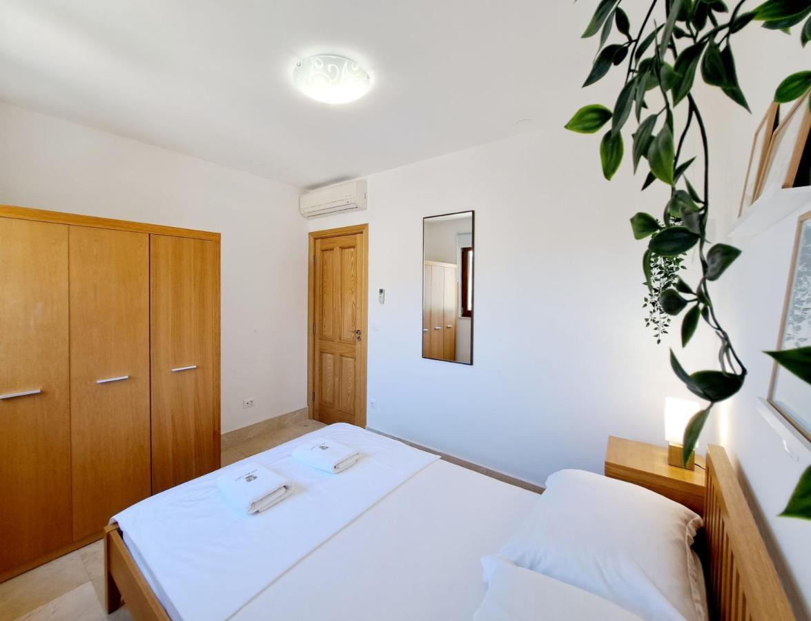 Apartment Carica Slatine Exterior photo